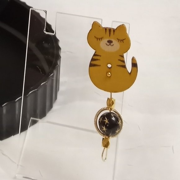 Home Made Handmade Wood & Metal Cat Yellow & Black Button Earrings #49 - Picture 3 of 11